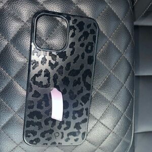 Black leopard Loopy Case